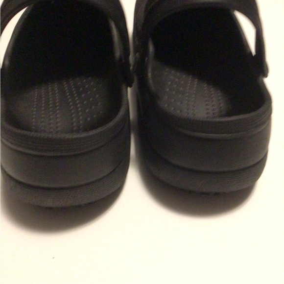 Shoes for
unisex men size 10 women size 12 black crocs slip resistant clog - Picture 9 of 9